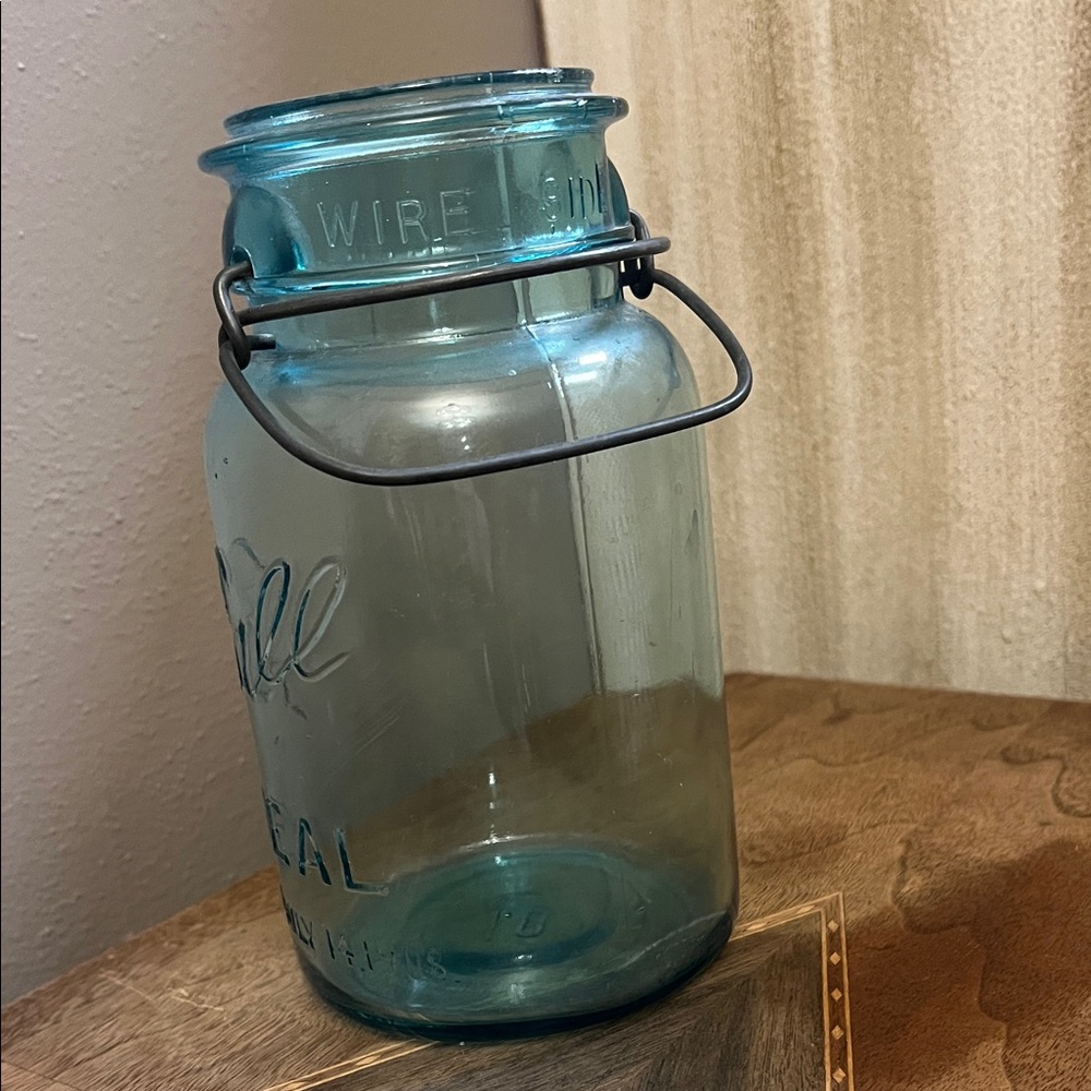 Vintage Ball Ideal Blue Glass Jar - Picture 3 of 6